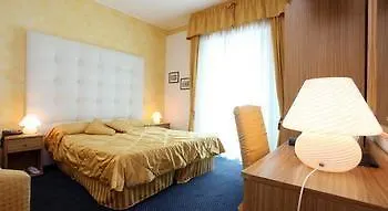 לידו די ג'סולו Hotel Bellariva