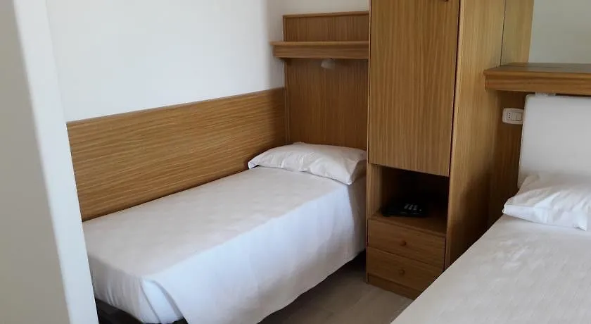 לידו די ג'סולו Hotel Bellariva איטליה