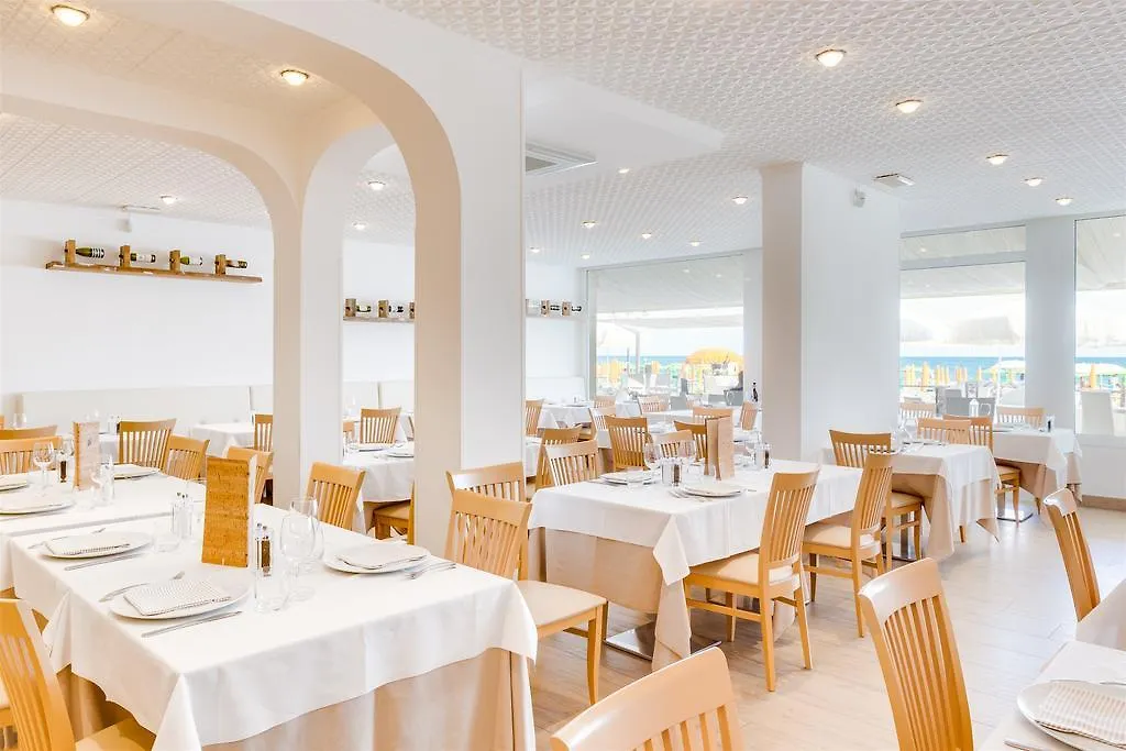 Hotel Bellariva Lido di Jesolo 3*,  Olaszország