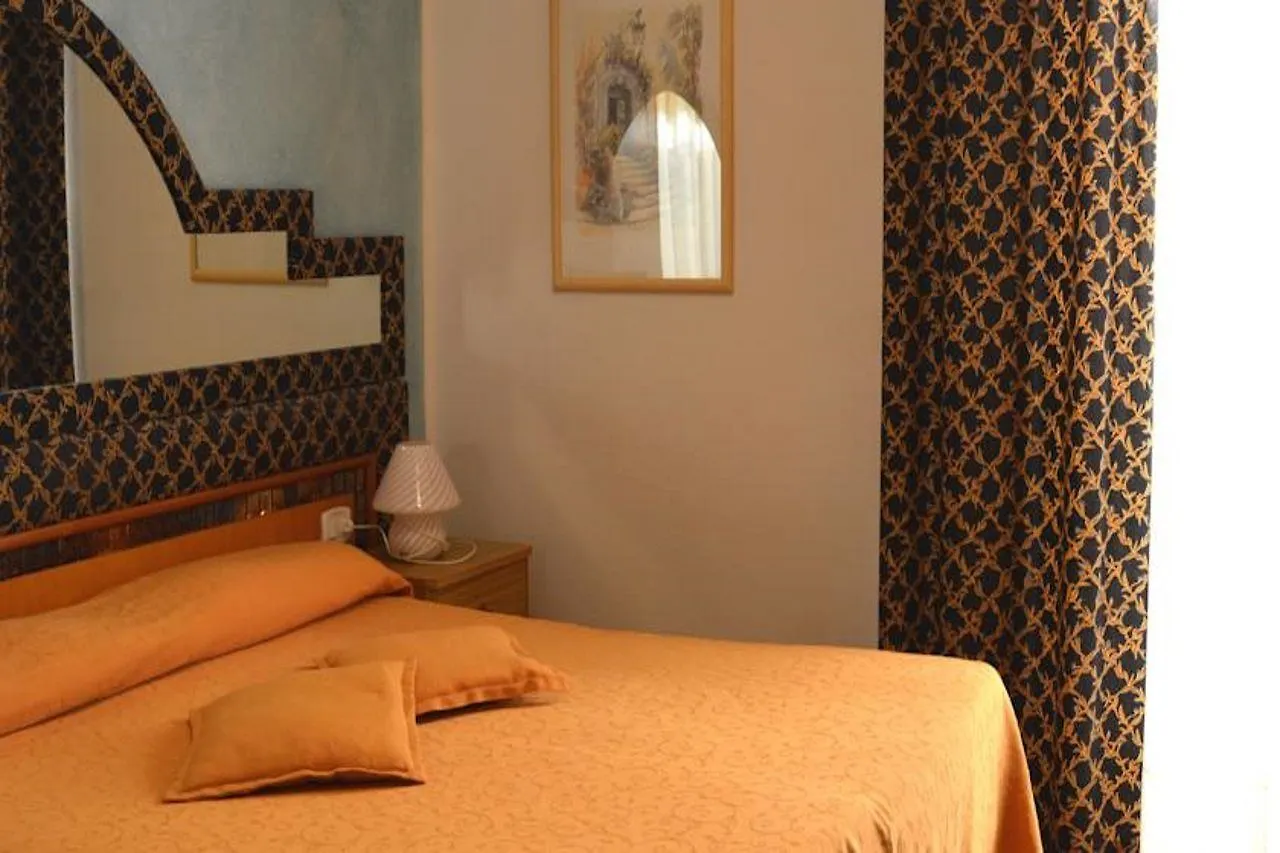 לידו די ג'סולו Hotel Bellariva 3*, לידו די ג'סולו איטליה