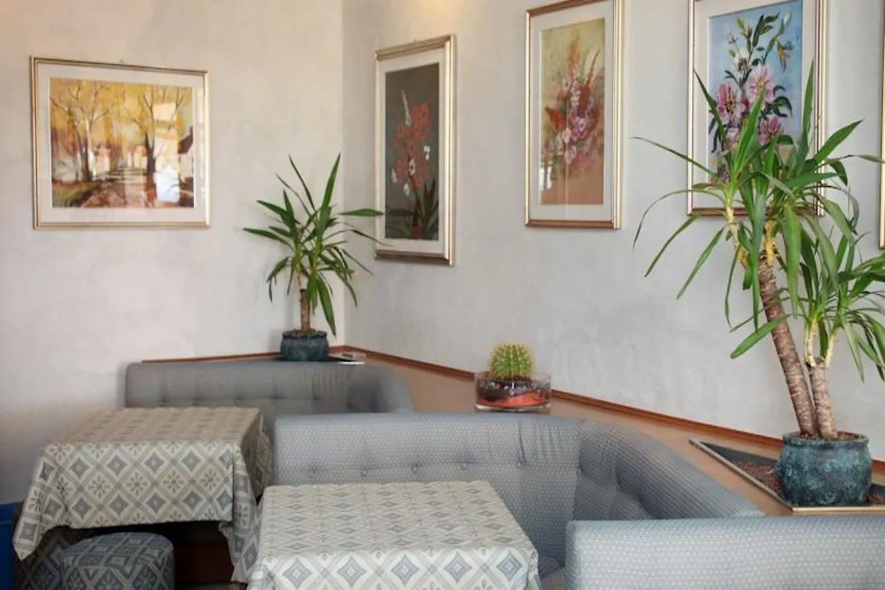 לידו די ג'סולו Hotel Bellariva  לידו די ג'סולו
