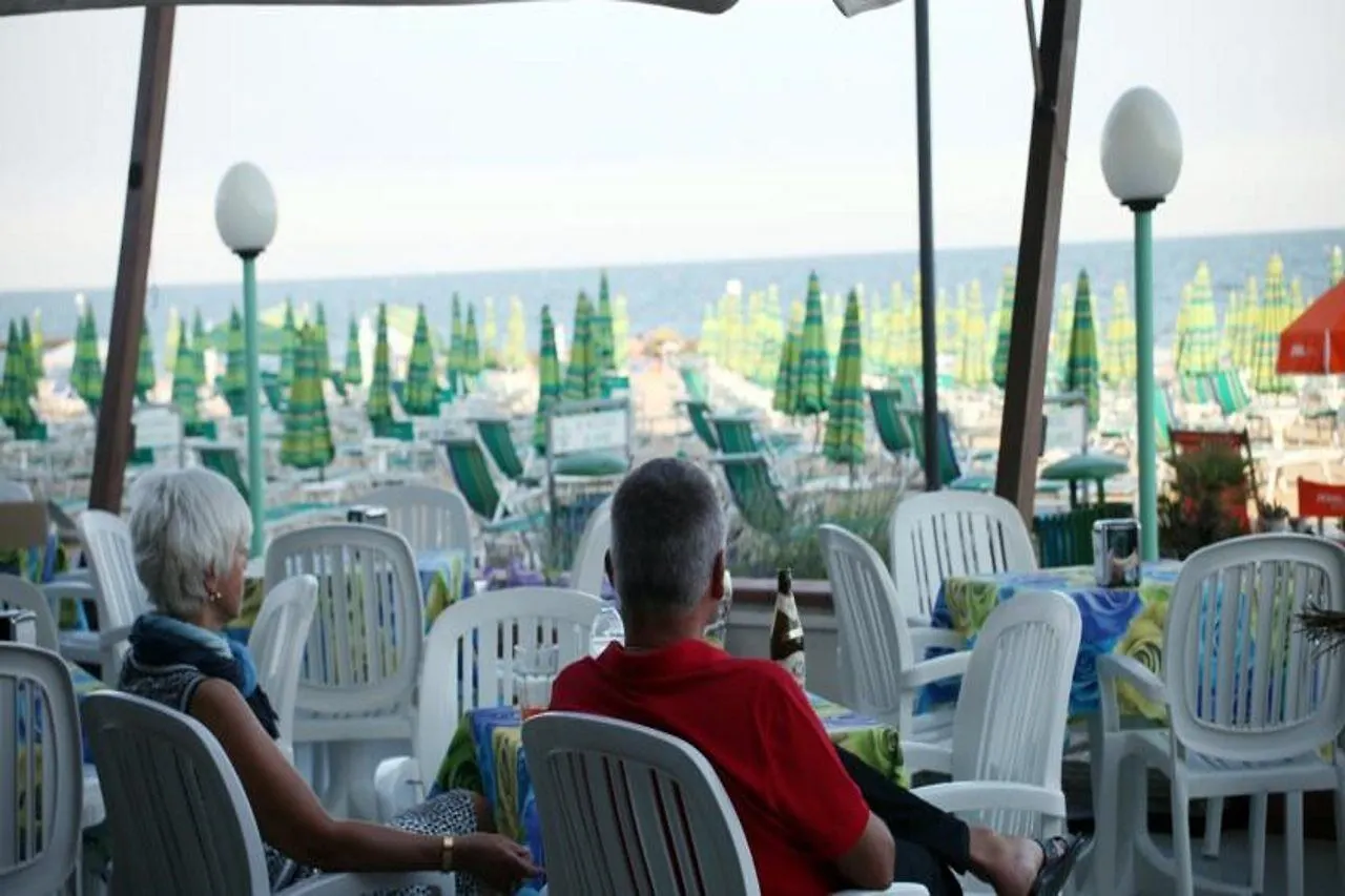 ***  לידו די ג'סולו Hotel Bellariva איטליה